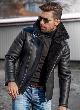 Comment porter une veste noire quand il fait froid