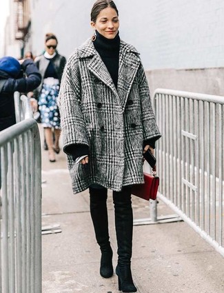 Comment porter un pull à col roulé en tricot noir
