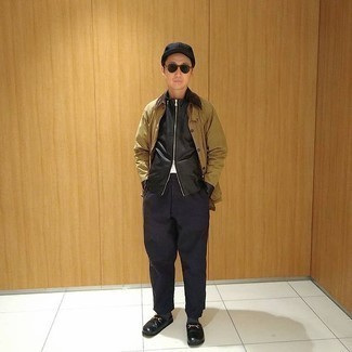 Comment porter une veste en cuir noire
