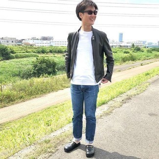 Comment porter une veste en cuir noire
