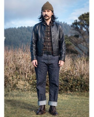 Comment porter une veste en cuir noire