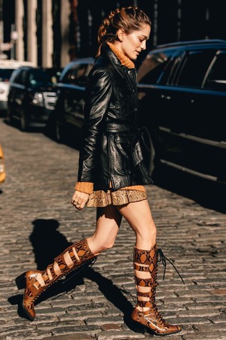 Comment porter un trench en cuir noir