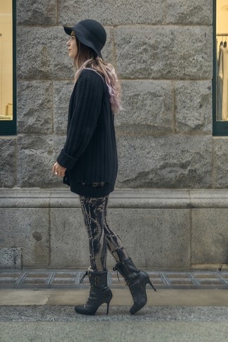 Comment porter des leggings noirs à 30 ans
