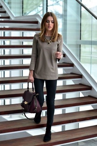 Comment porter un collier noir