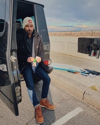 Un jean à porter avec une parka noire quand il fait froid après 40 ans