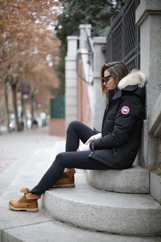 Comment porter une parka noire