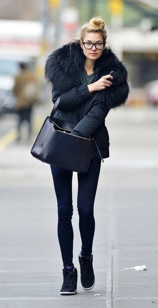 Comment porter une parka noire