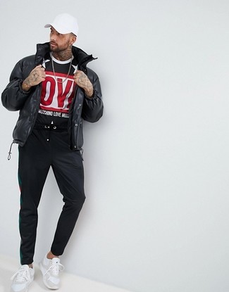 Comment porter une doudoune noire