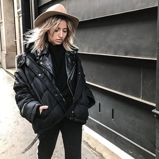 Comment porter une doudoune noire