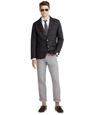 Comment porter un blazer matelassé noir