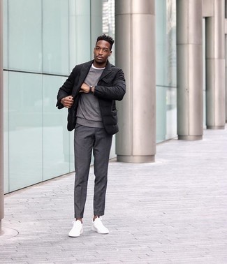 Comment porter un blazer matelassé noir