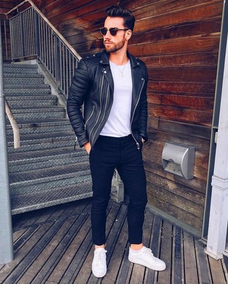 Comment porter une veste motard en cuir matelassée noire