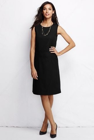 Comment porter une robe droite noire