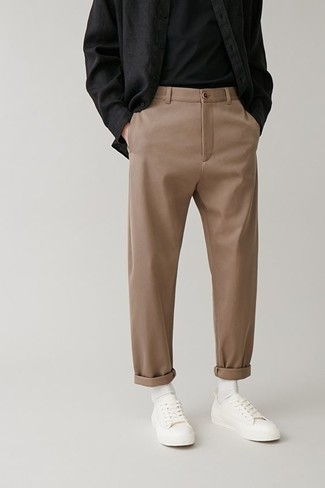 Comment porter une chemise noire