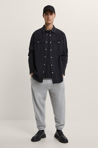 Comment porter une chemise noire