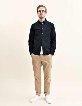 Comment porter une chemise noire
