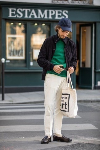 Comment porter une veste en daim noire au printemps