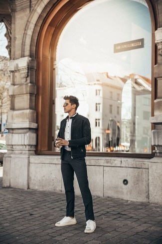 Comment porter une veste en daim noire au printemps