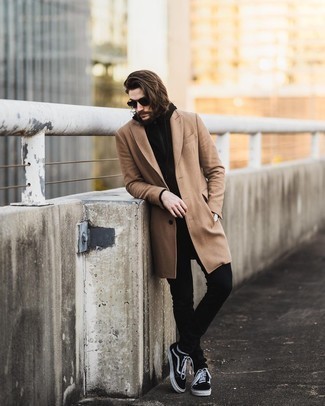 Comment porter un pull noir pour un style decontractés