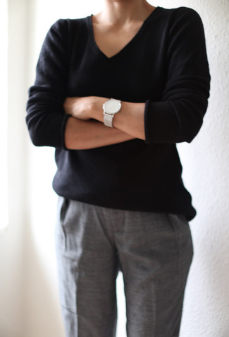 Comment porter un pull à col en v noir