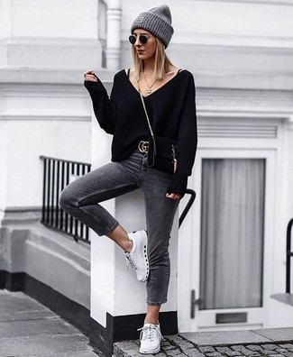 Comment porter un pull à col en v noir