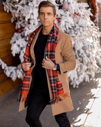 Comment porter une montre noire pour un style chic decontractés quand il fait froid