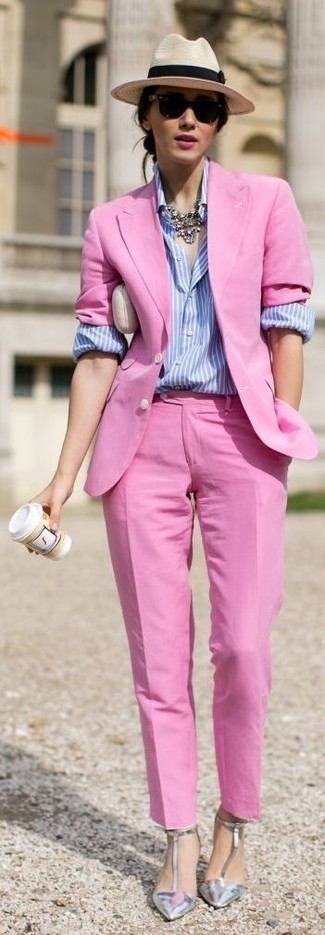 Comment porter un blazer rose avec un pantalon de costume fuchsia pour un  style elégantes (2 tenues et looks)