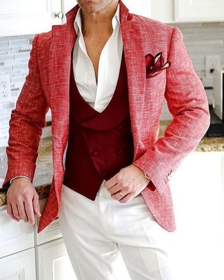 Comment porter un pantalon blanc après 40 ans: Choisis un blazer rouge et un pantalon blanc pour un look classique et élégant.