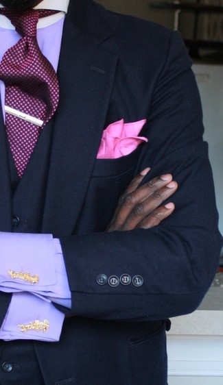 Pochette de costume en soie rose Celine