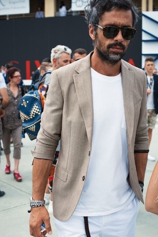 Comment porter un blazer quand il fait très chaud