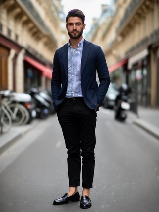 Comment porter un blazer avec des slippers pour un style chic decontractés