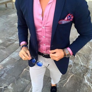 Comment porter un blazer avec des slippers pour un style chic decontractés