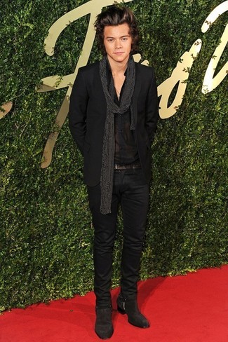 Comment porter un blazer avec un jean skinny pour un style chic decontractés à 20 ans