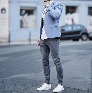 Comment porter un blazer avec un jean skinny pour un style chic decontractés à 20 ans