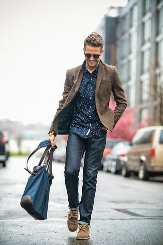 Comment porter un blazer avec un jean skinny pour un style chic decontractés