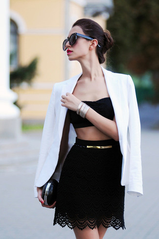 Minijupe en dentelle noire Dolce & Gabbana