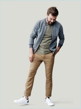 Comment porter un blouson aviateur bleu