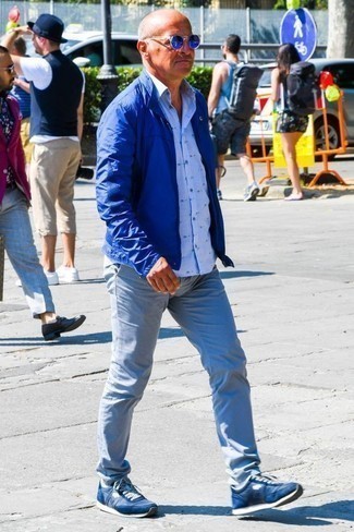 Comment porter un blouson aviateur bleu