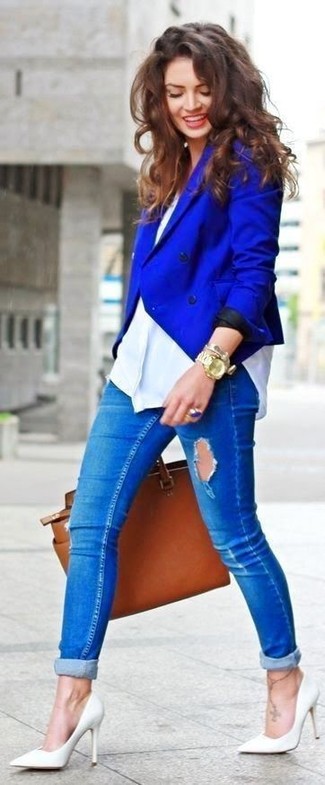 Comment porter un blazer croisé bleu