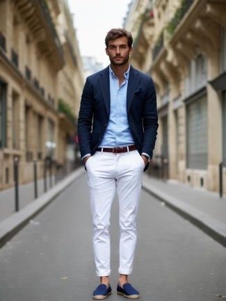 Comment porter des espadrilles bleues pour un style chic decontractés
