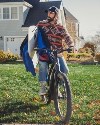 Comment porter une veste bleue pour un style relax en automne après 40 ans
