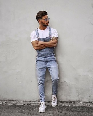 Comment porter des lunettes de soleil bleues quand il fait très chaud