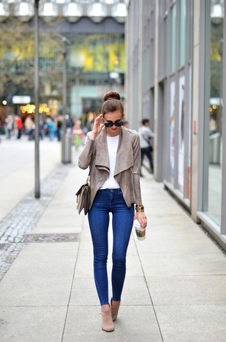 Comment porter un bracelet pour un style chic decontractés quand il fait frais