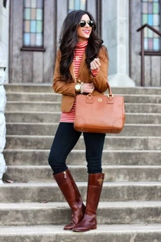 Comment porter un blazer marron quand on est une femme