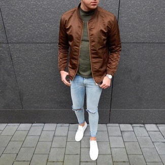Comment porter un blouson aviateur marron