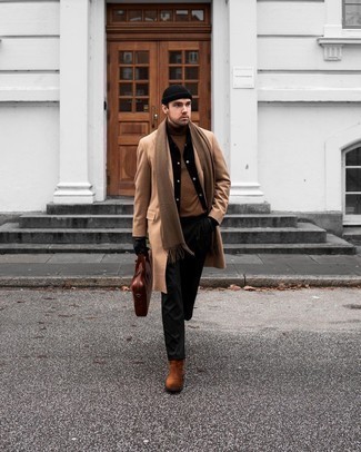 Comment porter une serviette marron pour un style chic decontractés quand il fait froid