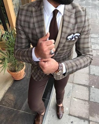 Comment porter un pantalon de costume marron