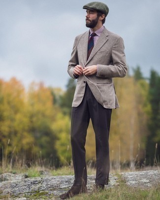 Comment porter un pantalon de costume marron
