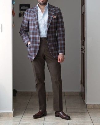 Comment porter un pantalon de costume marron