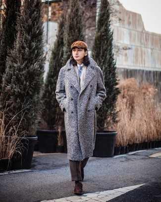 Comment porter un pantalon de costume marron en hiver